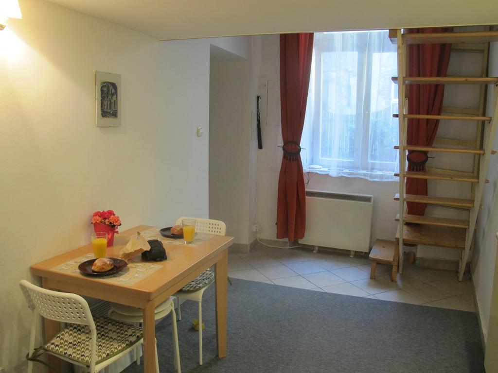 Апартаменты Apartament Kazimierz Brzozowa Краков Экстерьер фото